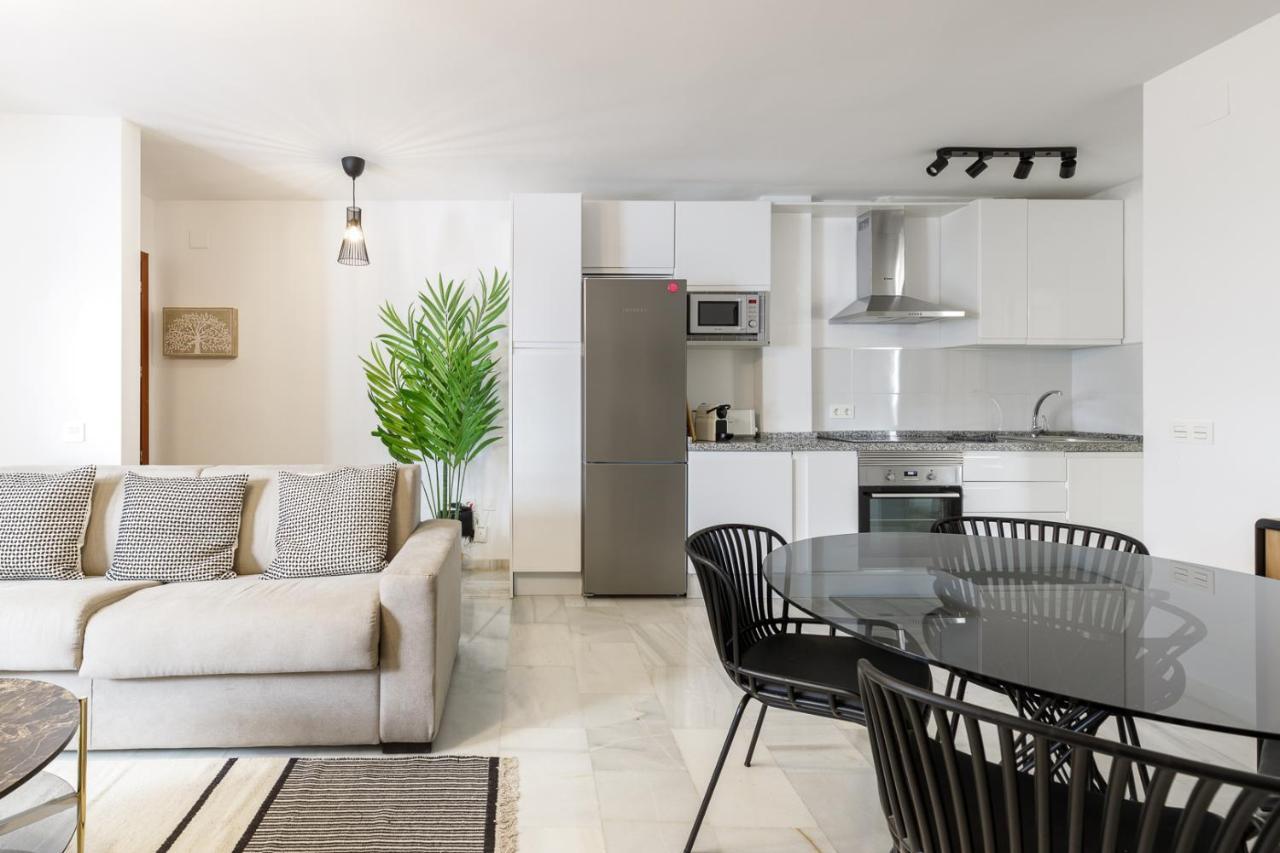 Caleta Homes - Apartamentos Pompidou Μάλαγα Εξωτερικό φωτογραφία